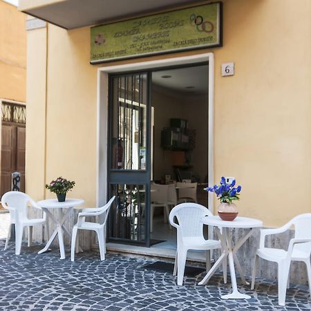 Hotel La Casa Degli Artisti 1 à Nettuno Extérieur photo