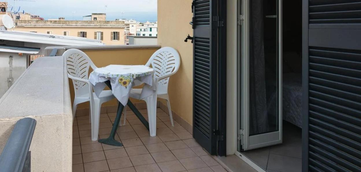 Hotel La Casa Degli Artisti 1 à Nettuno Extérieur photo