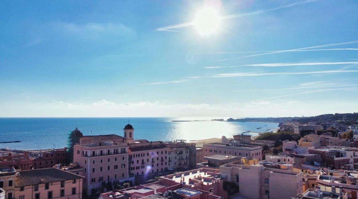 Hotel La Casa Degli Artisti 1 à Nettuno Extérieur photo