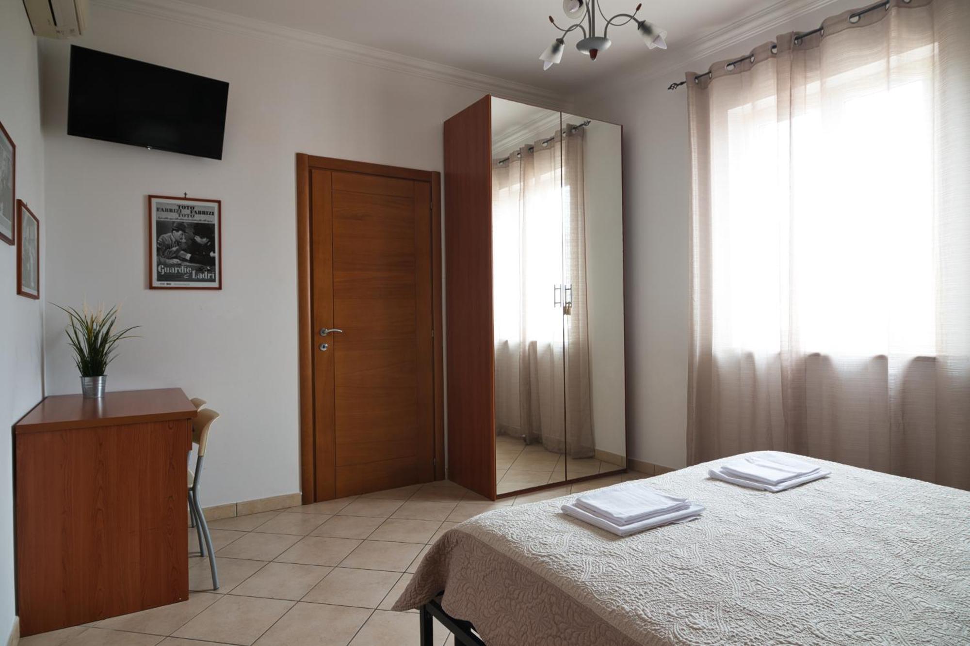 Hotel La Casa Degli Artisti 1 à Nettuno Extérieur photo